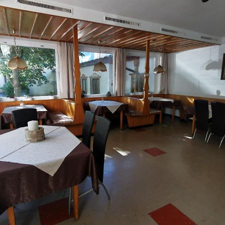Gasthof Zum Loewen Landeck Ngoại thất bức ảnh