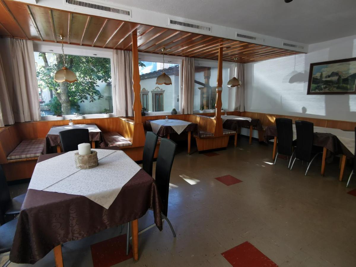 Gasthof Zum Loewen Landeck Ngoại thất bức ảnh